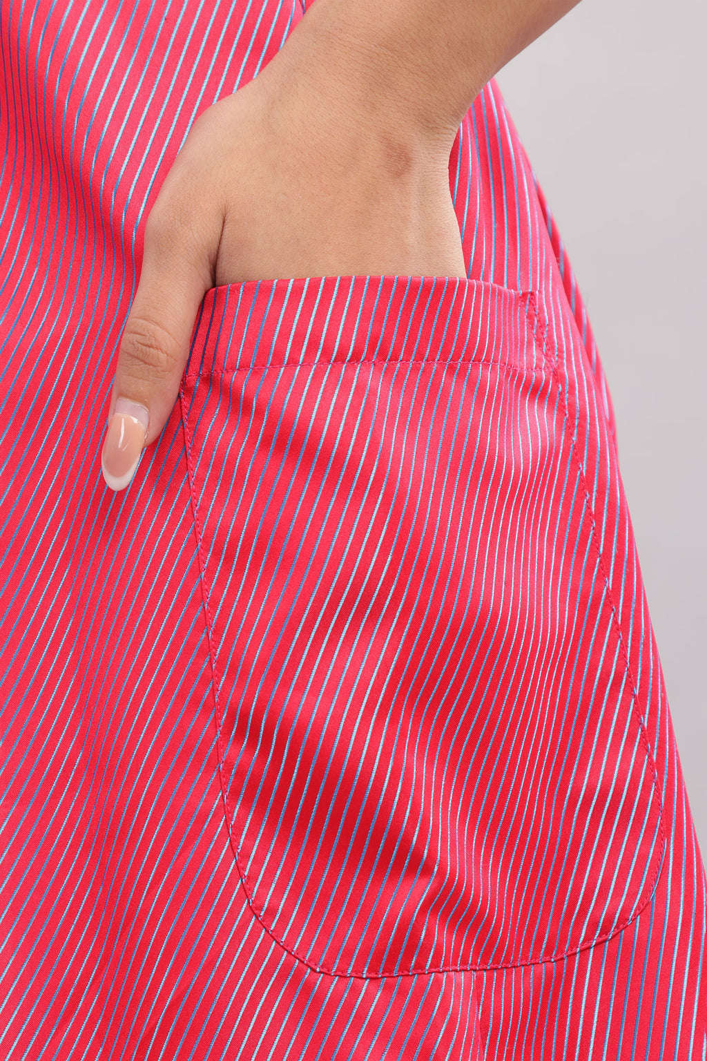 Sleek Cutout Pocket dress