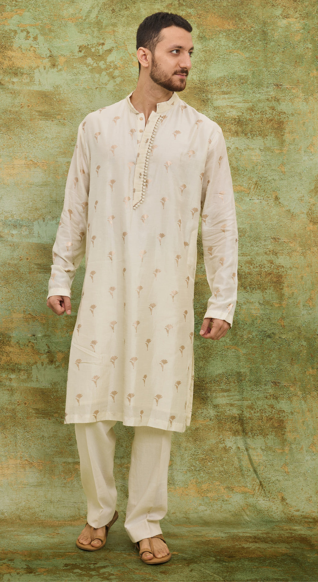 Ivory Bloom Motif Kurta Set