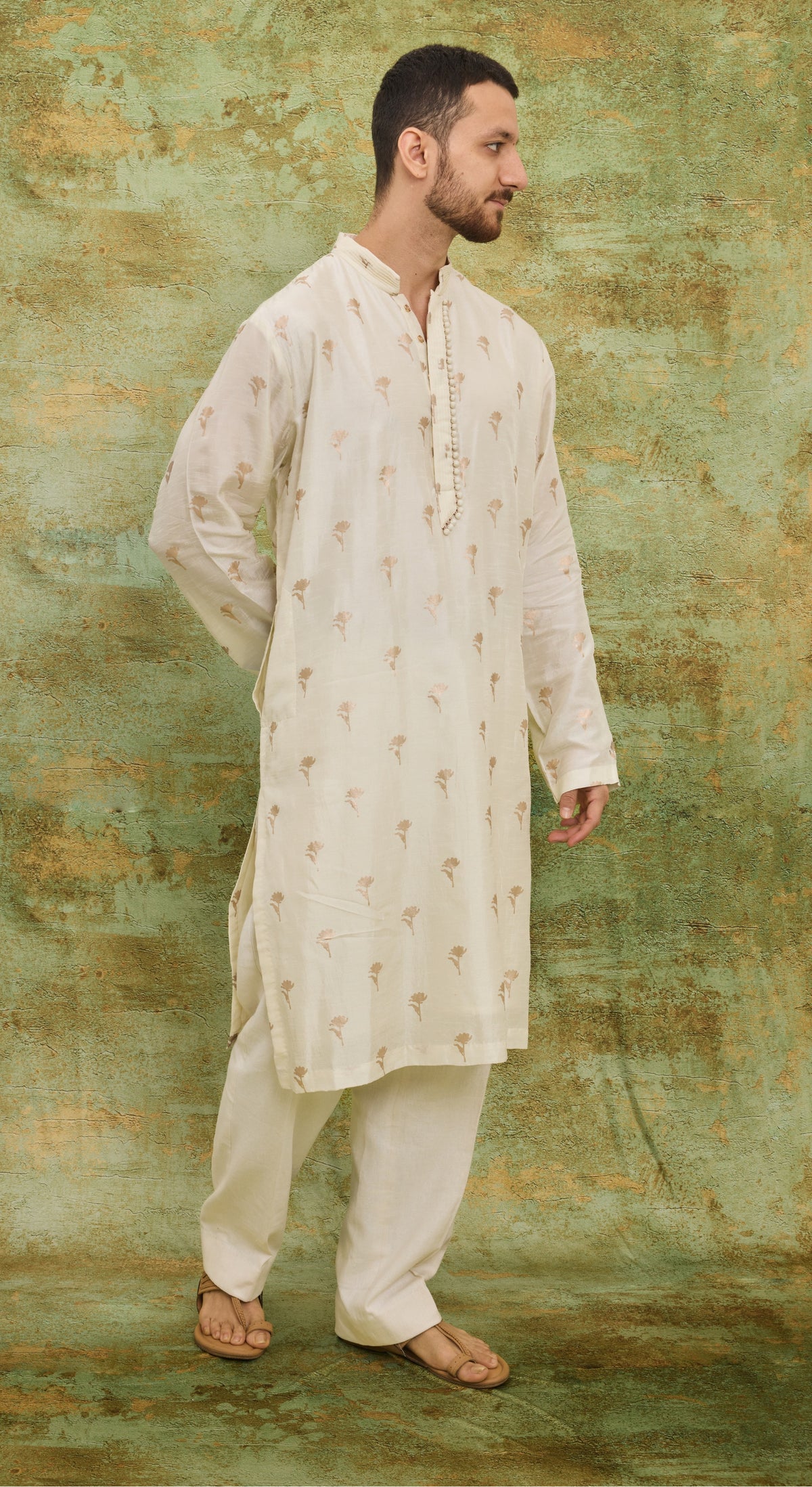 Ivory Bloom Motif Kurta Set