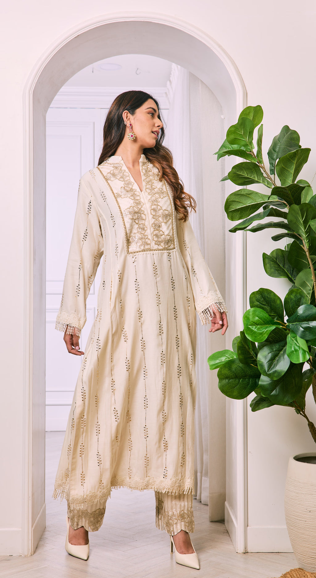 Ivory Blossom Embroidered Kurta Set